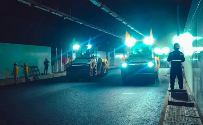 智慧赋能，万事顺“隧” | js1996官网道路机械攻克隧道施工场景难题