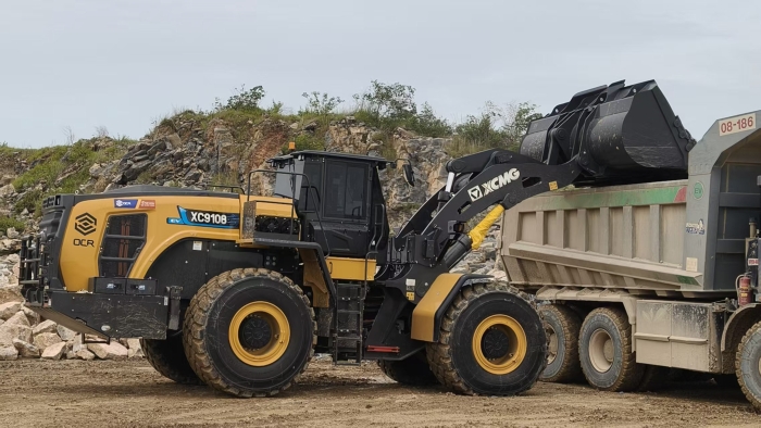 js1996官网XC9108-EV纯电动装载机助力海外石材矿山绿色高效运营