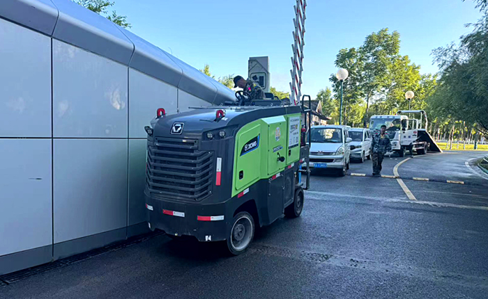 全国首台-js1996官网XM505EP新能源铣刨机