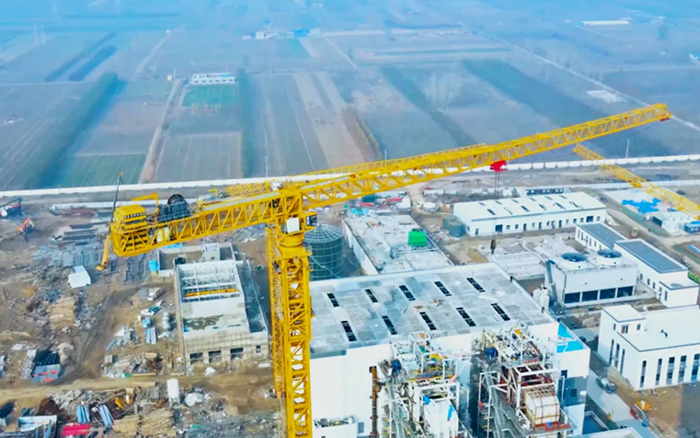 又一超大吨位！ js1996官网塔机助力城市绿色升级