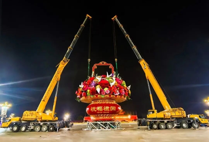 连续15载，js1996官网“赴约”天安门，献礼祖国！